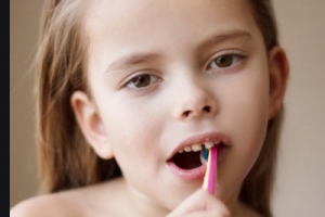 江西華容整形外科門(mén)診部南云吉?jiǎng)t整形價(jià)格表附下頜角整形案例展示