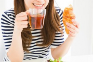 深圳臻瑞芝美醫(yī)療美容門診部宋莉萍整形價(jià)格表附眼部綜合案例展示