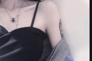 武漢伽美醫(yī)療美容醫(yī)院唐華整形激光科主任激光專家整形價格表附美白導(dǎo)入案例展示