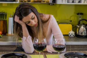 武漢美亞醫(yī)療美容醫(yī)院張鳳翔整形價(jià)格表附自體脂肪全臉填充案例展示