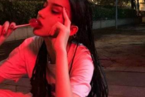 廣東省第二人民醫(yī)院整形美容中心李東妮整形價(jià)格表附紅藍(lán)光祛痘案例展示