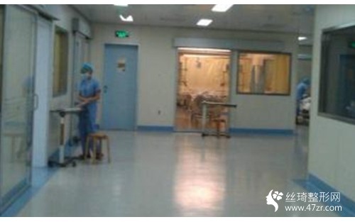 鄭州二附院美容科怎么樣？膨體隆鼻果太好了|專家評價