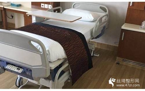 柳州人民醫(yī)院整形外科怎么樣？附隆胸案例分享和較新價格表