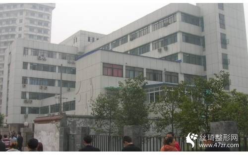 上海九院怎么預(yù)約？雙眼皮價格表|醫(yī)生口碑評價|割雙眼皮案例