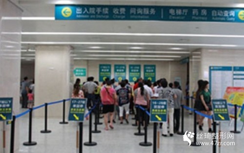 昆明恩喜整形醫(yī)院口碑如何？附雙眼皮修復(fù)案例展示及價(jià)格表