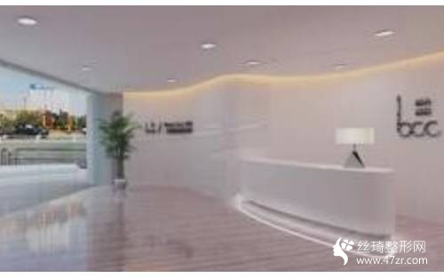 重慶聯(lián)合麗格怎么樣？隆鼻3個月果|整形專家詳情