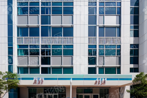 廣州做牙齒種植機構排名醫(yī)院優(yōu)勢簡介!牙齒種植案例過程分享，醫(yī)院實力盤點