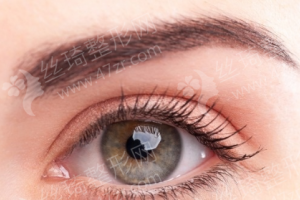 成都做眼修復(fù)醫(yī)生排名醫(yī)生優(yōu)勢(shì)介紹，帶過(guò)去價(jià)格標(biāo)準(zhǔn)!眼修復(fù)醫(yī)生術(shù)后體驗(yàn)記錄評(píng)價(jià)